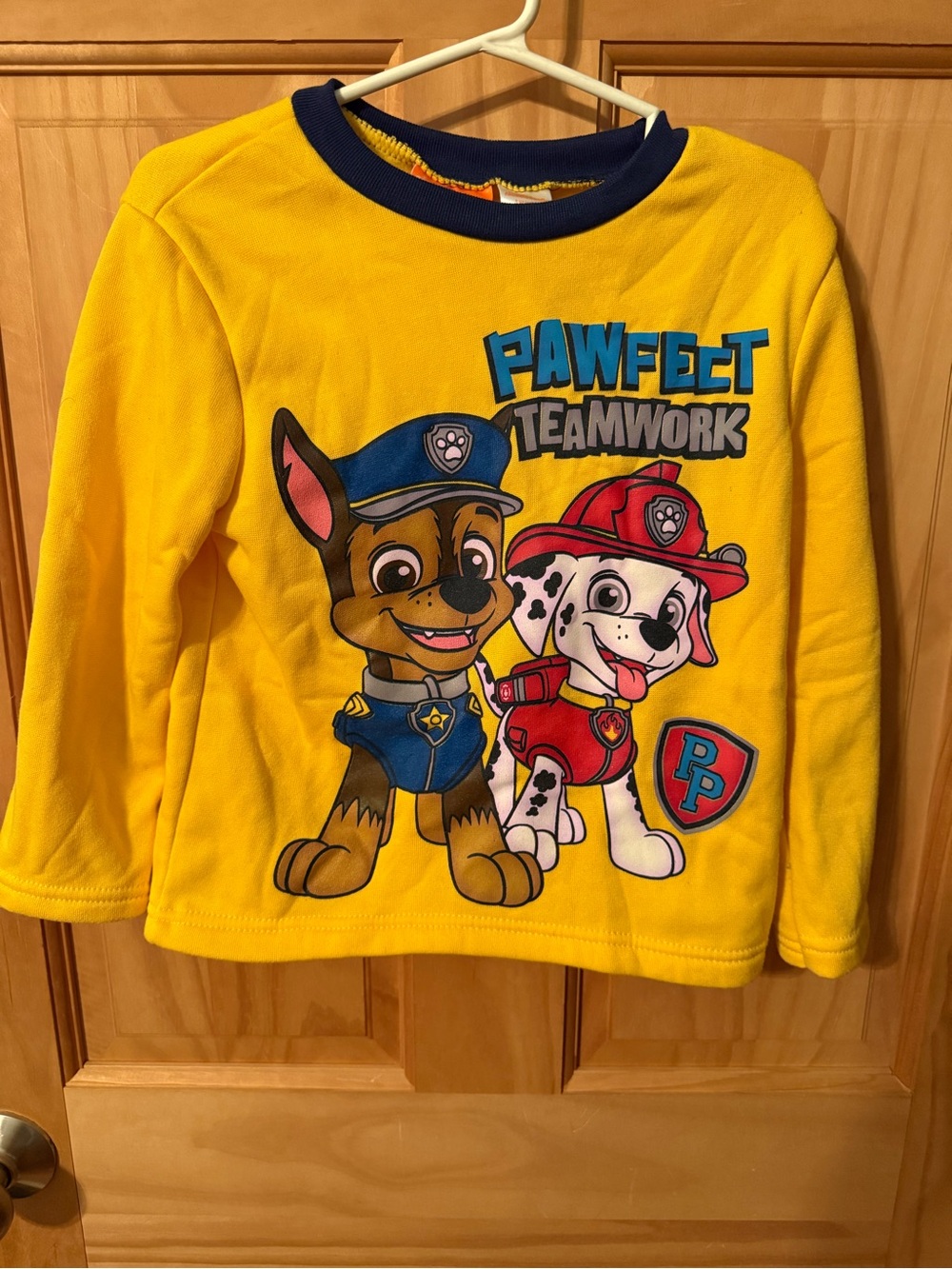 Like New, Boys Size 6 Paw Patrol Sweatshirt. Pictures Are Showing Brighter Yello